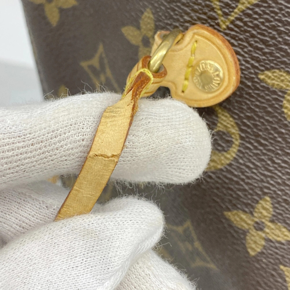LOUIS VUITTON Brown Monogram Neverfull MM Tote Bag - Picture 6 of 12